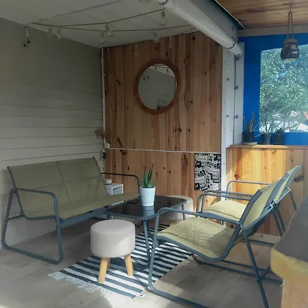 Le Mobil Bleu ! Naturiste